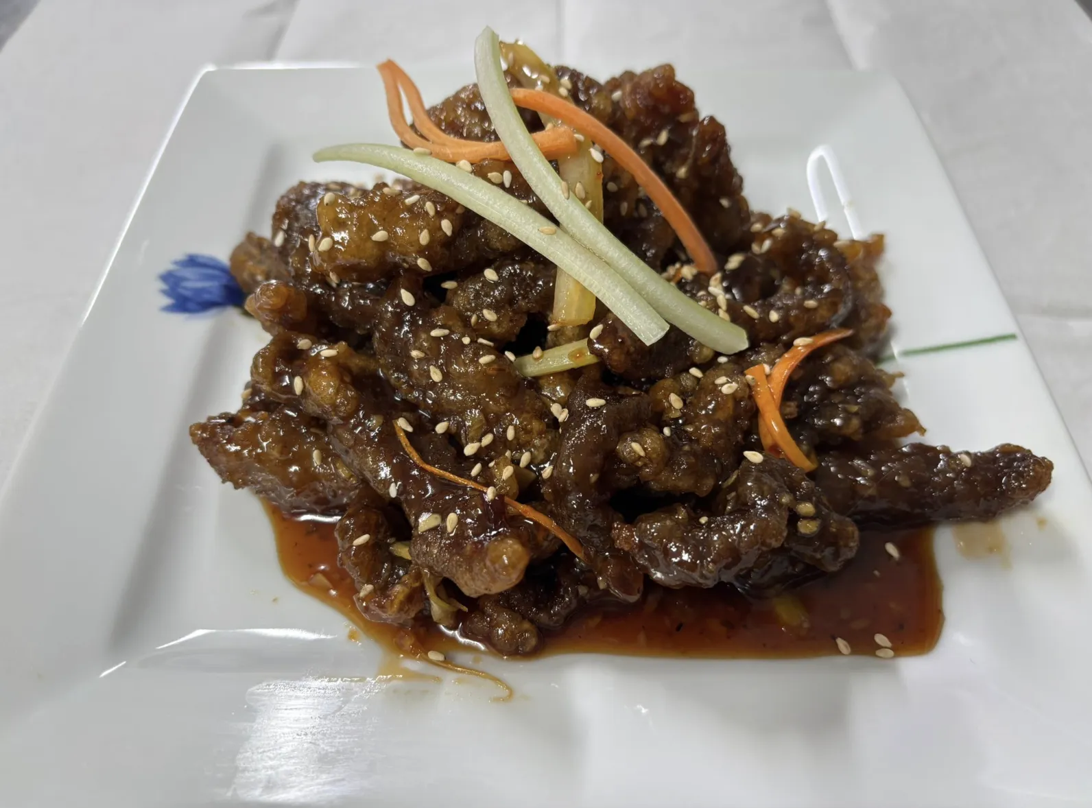 Boeuf croustillant au sésame